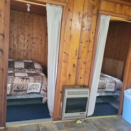 Cabin 2 Manistique Zewnętrze zdjęcie