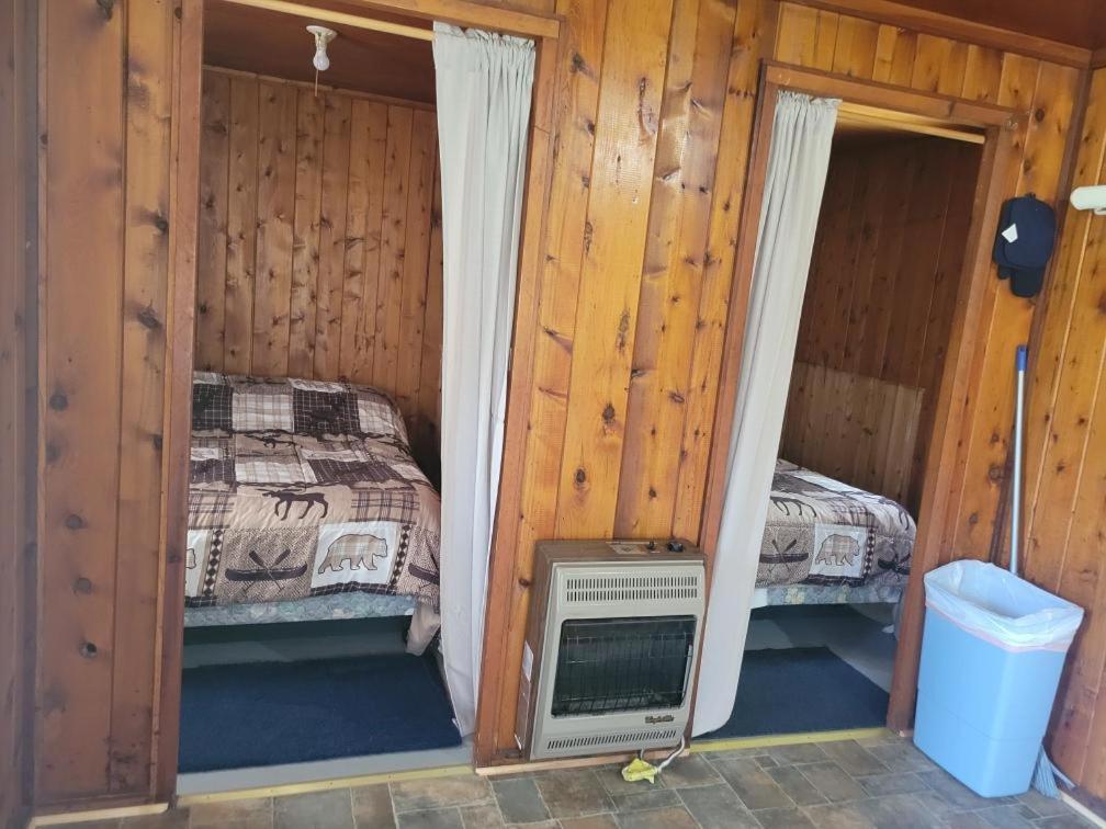 Cabin 2 Manistique Zewnętrze zdjęcie